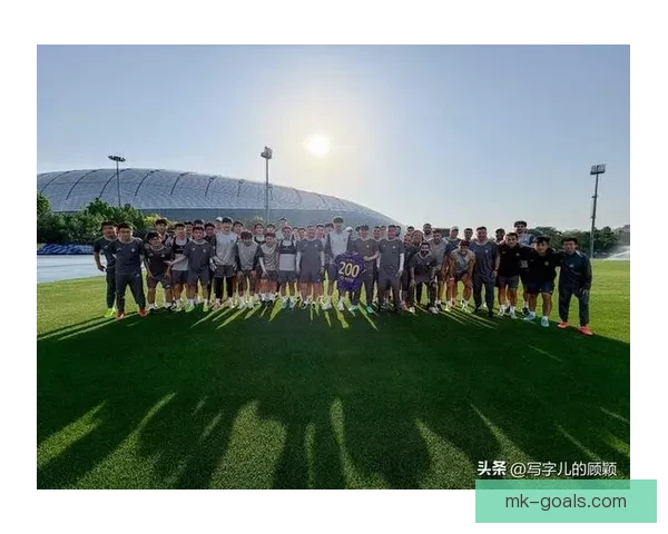 谢维军迎来职业生涯俱乐部赛事二百场重要里程碑